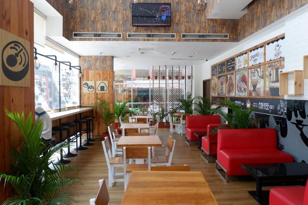 Redstar Hotel Jakarta Exteriér fotografie