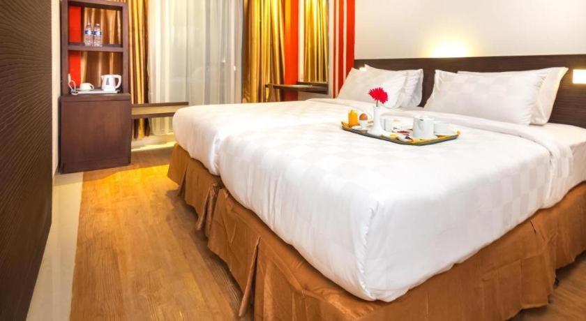 Redstar Hotel Jakarta Exteriér fotografie