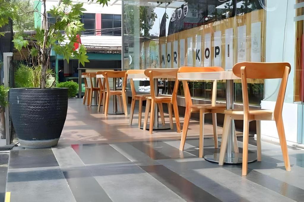 Redstar Hotel Jakarta Exteriér fotografie